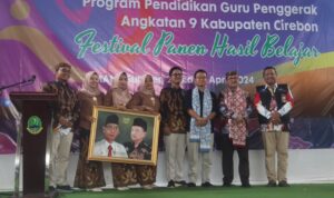 Buka Festival Hasil Belajar, Bupati Imron Minta Guru Penggerak Lahirkan Generasi Baru Kepemimpinan di Cirebon