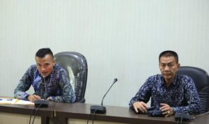 DPRD Kabupaten Rokan Hulu Gelar Rapat Dengar Pendapat Dengan Badan Pengelolaan Keuangan Dan Aset Daerah (BPKAD)