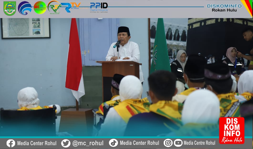 Bupati Sukiman Tak Bosan Ingatkan Jamaah Jaga Kesehatan Dan Fokus Beribadah