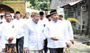 Kapolresta Cirebon Ikuti Napak Tilas Hari Jadi ke-544, Teguhkan Sinergi dan Pelestarian Sejarah