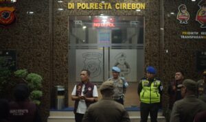 Polresta Cirebon Gelar Razia Gabungan Tempat Hiburan Malam Polresta Cirebon Gelar Razia Gabungan Tempat Hiburan Malam
